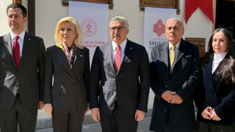 AK Parti'li Yayman: İstiklal Marşı, bu milletin ilan edilmemiş ruh kökünü temsil eder