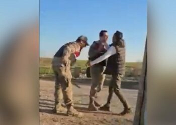 Jandarmanın müdahale ettiği kavgada ateş açıldı; 2 yaralı