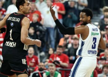 Bayern Münih - Anadolu Efes: 80-81
