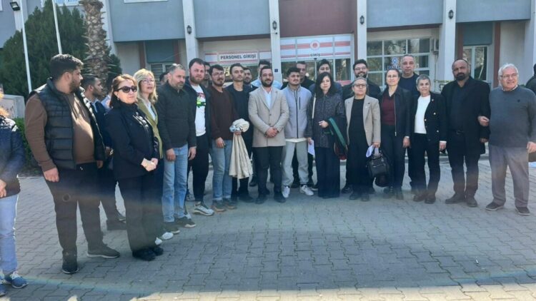 'Cumhurbaşkanına hakaret'ten gözaltına alınan 4 kişi, adli kontrolle serbest bırakıldı