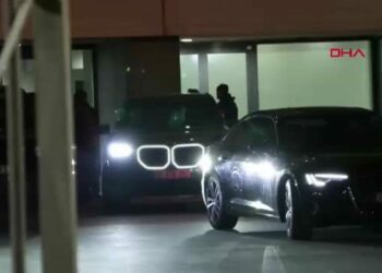 Fenerbahçe yönetimi, Fatih Karagümrük maçının ardından acil toplantı yaptı