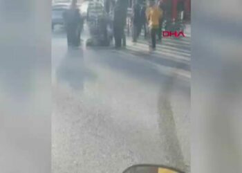 Ciple çarpışan motosikletli yaralandı