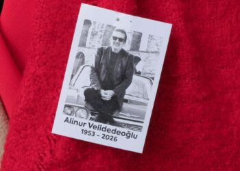 Reklamcı Alinur Velidedeoğlu son yolculuğuna uğurlandı