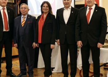 Aykutalp Derkan, Galatasaray Divan Kurulu Başkanlığı’na yeniden seçildi