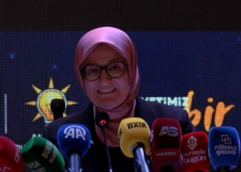 AK Parti'li Uygur: Türkiye, ortaya koyduğu hedeflerle Türkiye Yüzyılı'nı inşa etmekte