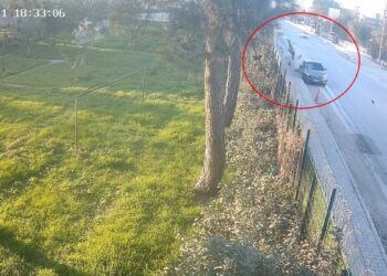 Otomobilin çarptığı bisikletlinin öldüğü kazanın görüntüleri ortaya çıktı