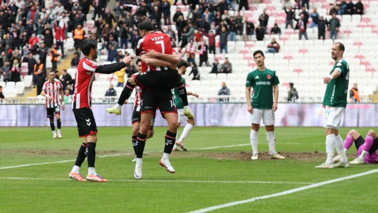 Özbelsan Sivasspor - Eminevim Ümraniyespor: 1-0