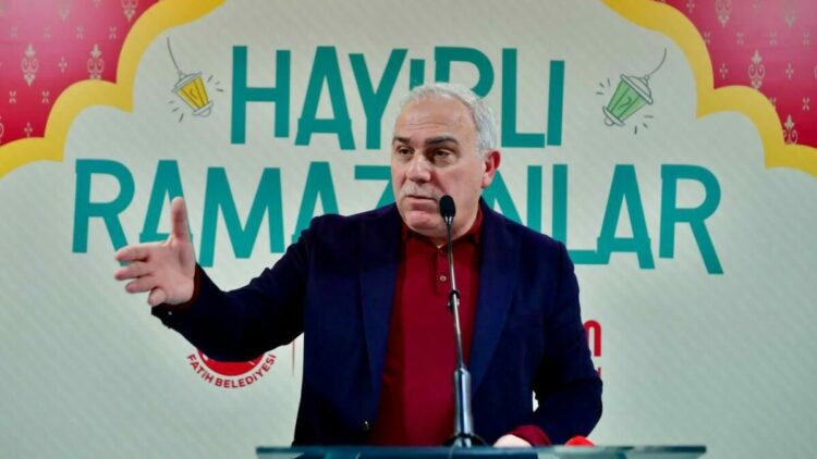 Fatih Belediyesi basın mensuplarını sahurda ağırladı