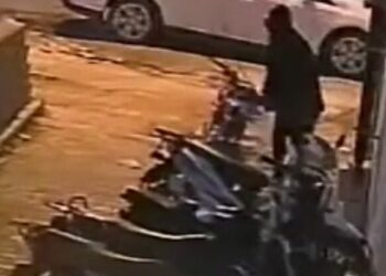 Son taksitini ödediği motosikleti çalındı, hırsızlık kamerada