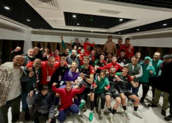 Karşıyaka'ya yönetim morali