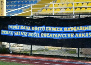 Babasını kaybeden Bucasporlu Berke'ye taraftar morali