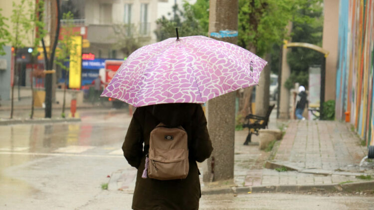 Bayramda Marmara Bölgesi'nde soğuk ve yağışlı hava etkili olacak