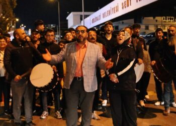 Kadın muhtar ve ramazan davulcularından ‘Kadir Gecesi’nde ilahili klip