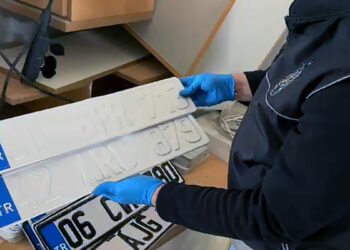 Sahte plaka basıp, satan şüphelilere operasyon; 4 tutuklama