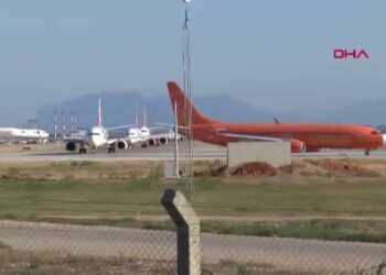 Şubatta, Antalya Havalimanı'nda 874 bin 813 yolcuya hizmet verildi