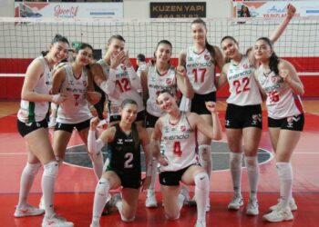 Karşıyaka filede Play-Off'a odaklandı