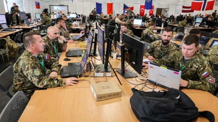 NATO'nun dijital sistemi, Türk mühendislere emanet