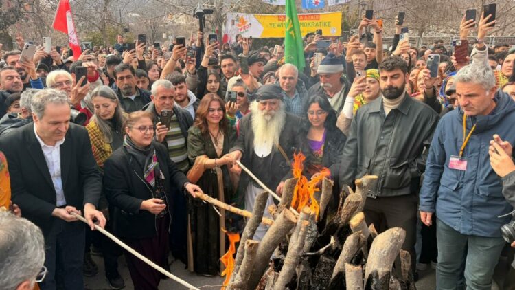 Tunceli’de Nevruz kutlaması