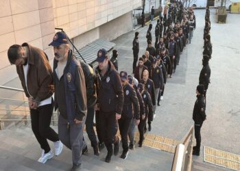 Eskişehir merkezli yasa dışı bahis ve dolandırıcılık operasyonunda 32 tutuklama