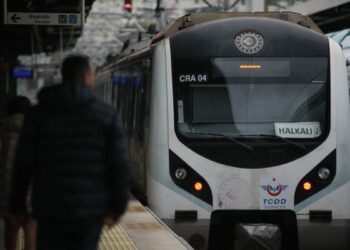 Bakan Uraloğlu, bayramda ücretsiz ulaşım hizmeti sunulacağını duyurdu