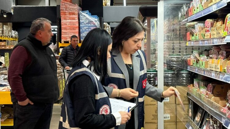 Ticaret Bakanlığı'ndan Ramazan Bayramı öncesi market denetimi
