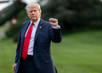 Trump'tan Hürmüz Boğazı açıklaması