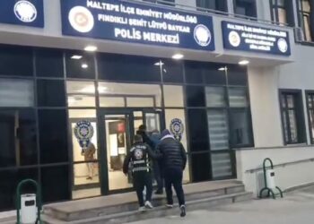 Maltepe'de trafikte tartışan 2 sürücüye 361 bin lira ceza