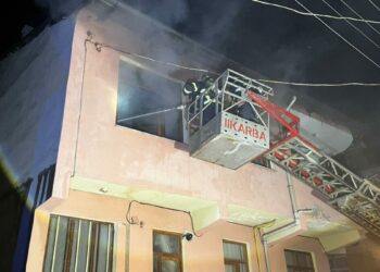 Kastamonu’da bir evde patlamanın ardından yangın çıktı: 1 yaralı
