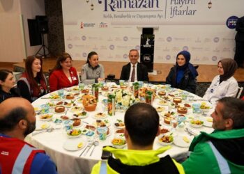 Sancaktepe Belediyesi çalışanları iftar programında bir araya geldi
