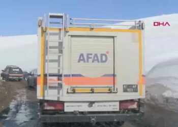 Arama kurtarma teknisyenlerine 'life beep' cihazıyla arama-kurtarma eğitimi