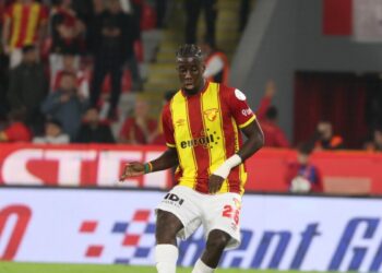 Göztepe'de Bokele kendini affettirdi