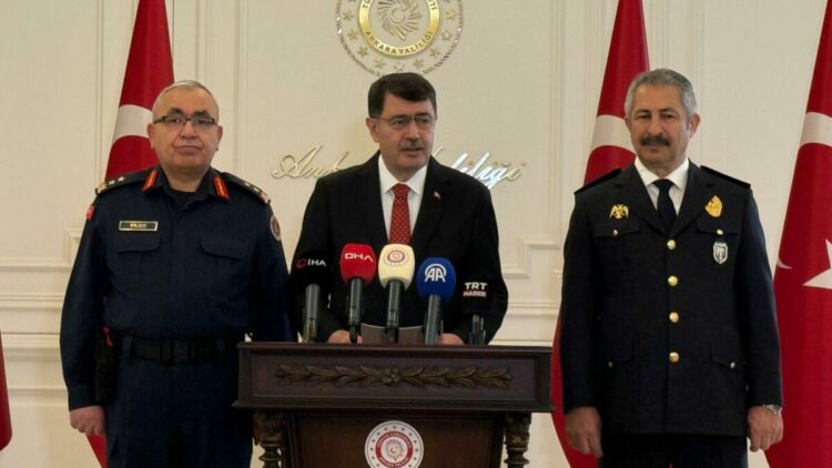 Ankara Valisi Şahin: Bayramda 23 bin 769 polis ve jandarma görev yapacak