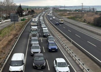 Tekirdağ kara yolunda araç yoğunluğu