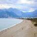 Antalya'da bayram öncesi sahil keyfi