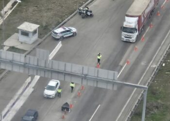 Ankara'da jandarmadan helikopterli trafik denetimi