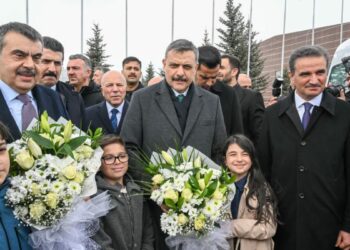 Bakan Tekin'den CHP'ye Tosun Paşa filmi benzetmesi