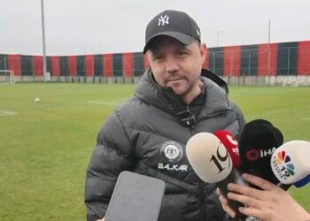 Uğur Uçar: Ben herkese eşit düdük çalınmasını istiyorum
