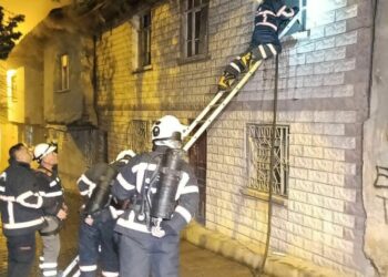 Çankırı’da 2 katlı evde yangın: 2 ölü