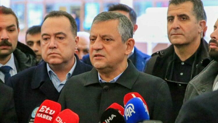 Özgür Özel: İran'ın geleceğine İranlılar karar verecek