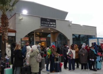 Ayvalık Deniz Hudut Kapısı'nda 'Midilli' yoğunluğu bu bayram azaldı