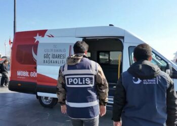 375 mobil göç noktasında bayram mesaisi