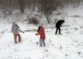 Tekirdağ'da Ganos Dağı'nda kar kalınlığı 10 santimetreye ulaştı