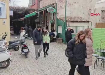 Ayvalık'ta bayram yoğunluğu