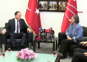 Siyasi partiler bayramlaştı /Ek video