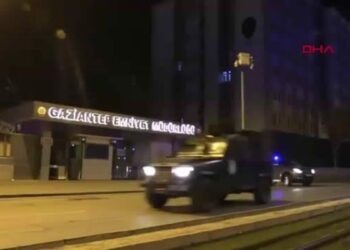 29 ilde düzenlenen DEAŞ terör örgütü operasyonunda 139 şüpheli yakalandı, 14’ü tutuklandı