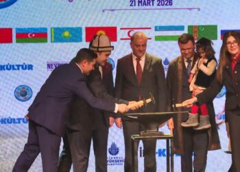Baharın gelişini ateş yakıp demir döverek kutladılar