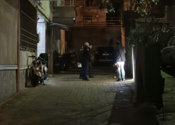 Eniştesini darbedip, tabancayla ateş açan şüpheli gözaltına alındı