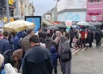 Tarih kenti Edirne’ye, bayramda yağmura rağmen ziyaretçi akını