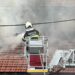 Evin çatısı yandı