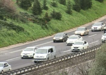 Ramazan Bayramı'nın son gününde TEM’in Kocaeli geçişinde yoğunluk